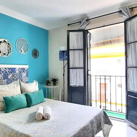Budget And Cute Rooms With Balcony Sevilla Center Extérieur photo