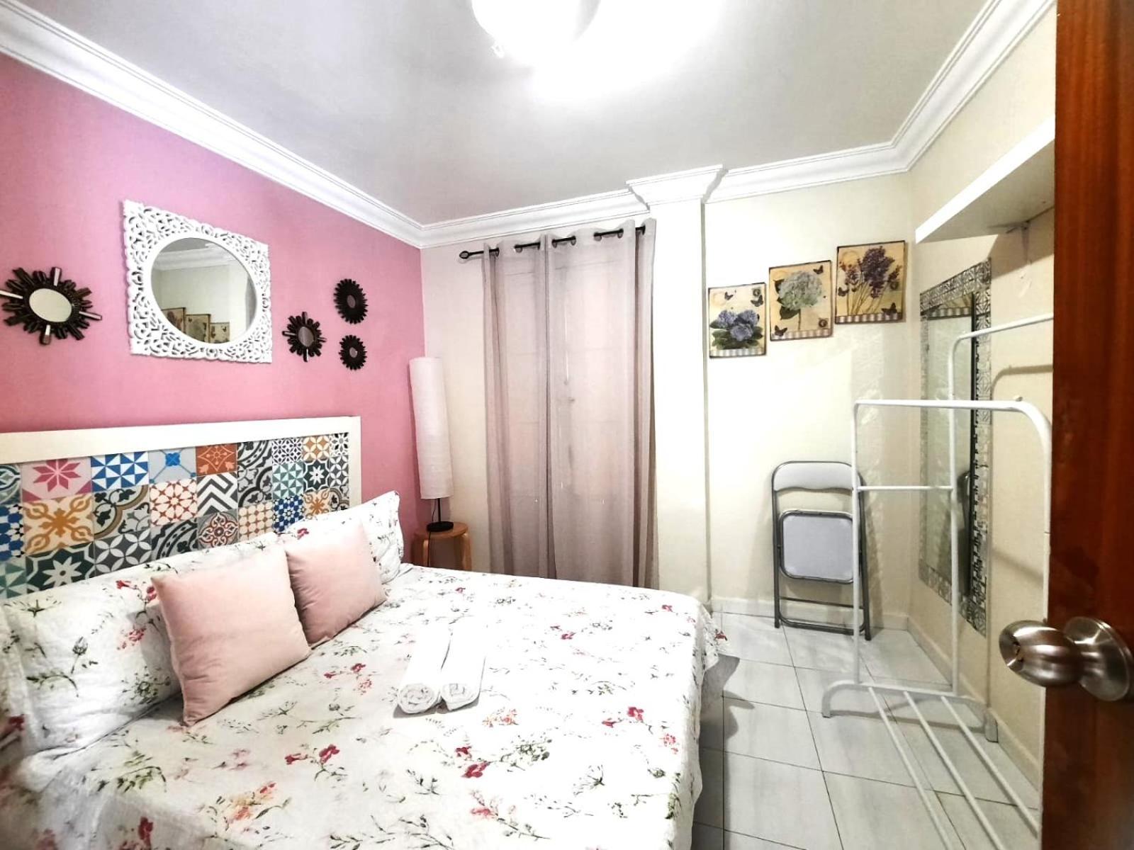 Budget And Cute Rooms With Balcony Sevilla Center Extérieur photo