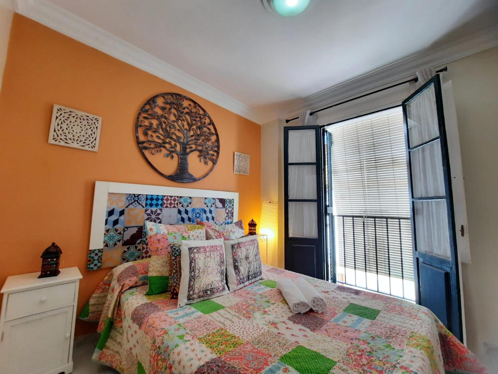 Budget And Cute Rooms With Balcony Sevilla Center Extérieur photo