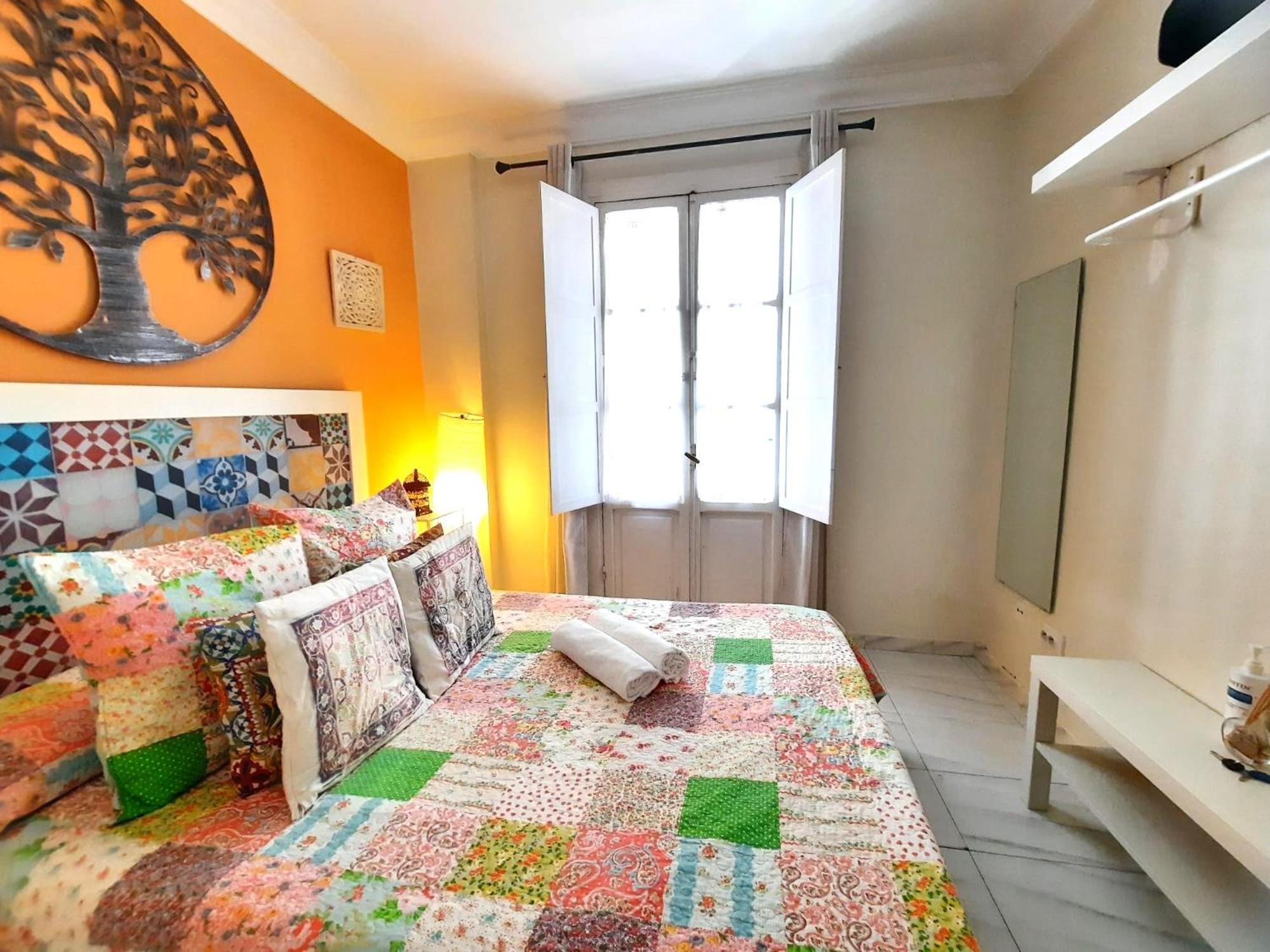 Budget And Cute Rooms With Balcony Sevilla Center Extérieur photo